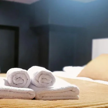 Apartment Droinvest Zarembowicza Lotnisko Airport - Fv